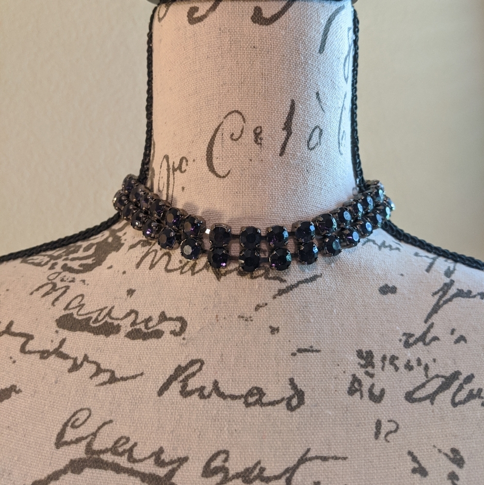 Choker Necklace